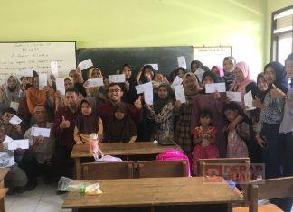 Mas Adit Salurkan Bantuan Beasiswa PIP di Sidorejo