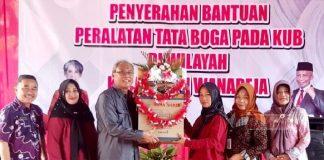 Daryono Serahkan Bantuan Alat Tata Boga di Sogati