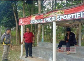 Bagas Realisasikan Aspirasi Penataan Lapangan Bola RW 8 Tegalsari