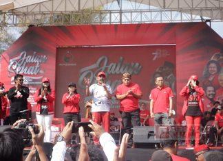 Bacaleg Dapil 4 Surakarta Solidkan Massa Lewat Jalan Sehat