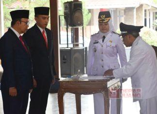 Achmad Husein Lantik Kades Antar Waktu Desa Kedungurang