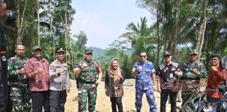 Bu Tiwi Resmikan Jalan Baru Penghubung Karangasem-Adiarsa