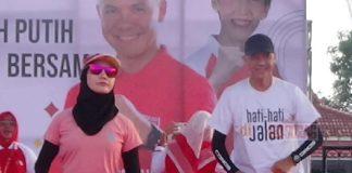 Sapa Warga Cilacap, Ganjar Ikuti Giat Senam Massal