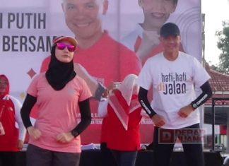Sapa Warga Cilacap, Ganjar Ikuti Giat Senam Massal