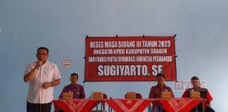 Sugiyarto dan Mbak Wulan Kompak Serahkan Bantuan PIP