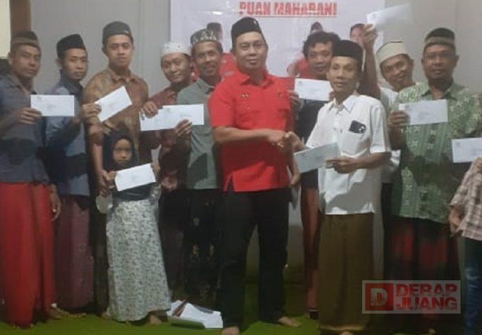 Salurkan PIP, Aksin Harap Motivasi Siswa Untuk Tidak Putus Sekolah