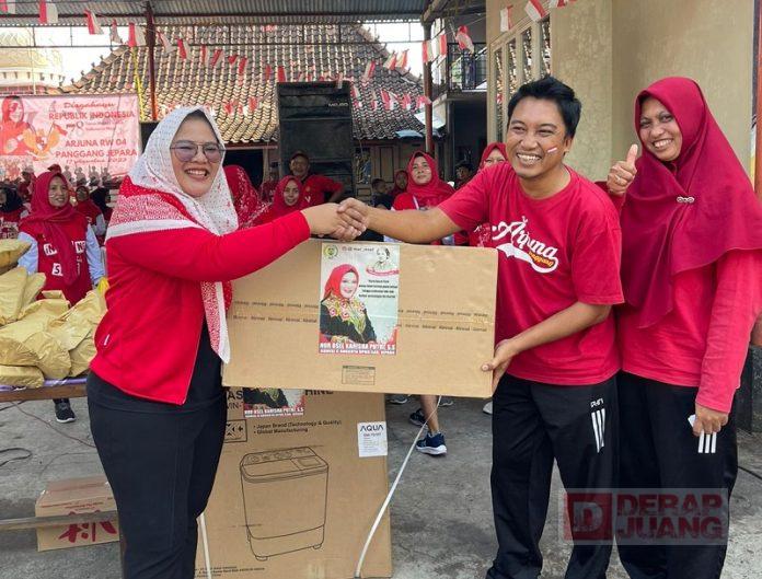 Nur Oshel Meriahkan HUT RI Bersama Warga RW 4 Panggang Jepara