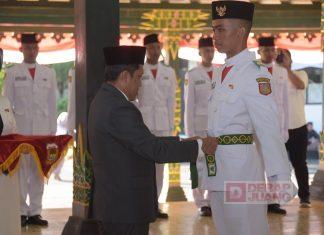 Afif Nurhidayat Kukuhkan 38 Anggota Paskibraka Terpilih