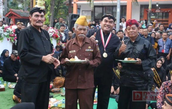 Dasum Apresiasi Warga Blora Atas Rekor Muri Acara 'Gas Deso'