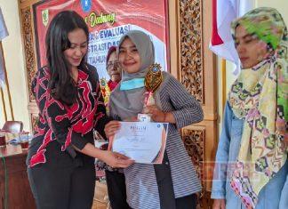 Azalea Beri Support Event Lomba dan Evaluasi Kebun Dawis