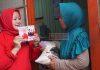 Suhartini Giat Bagikan Sembako dan Kenalkan Ganjar ke Warga Binaanya