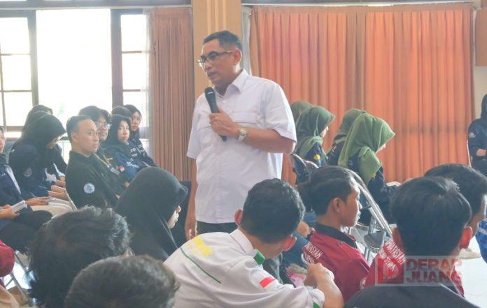 Narasumberi Seminar Kopma, Andang Ajak Mahasiswa Ciptakan Lapangan Kerja