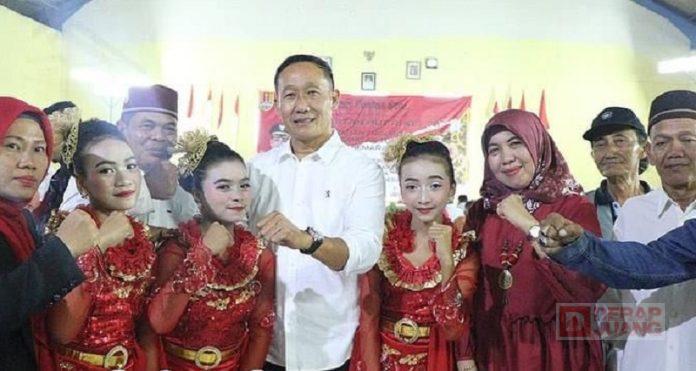 Hadiri Malam Gebyar 17-an, Kadar Lusman Ajak Warga Guyub Rukun