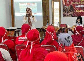 Cegah Stunting, Ratna Berikan Edukasi untuk Bumil di Sekaran