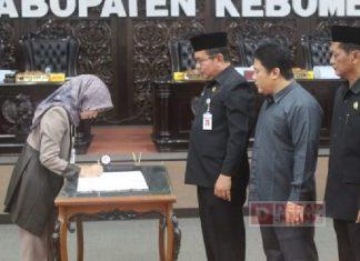Ristawati Hadiri Rapat Paripurna Raperda Perubahan APBD