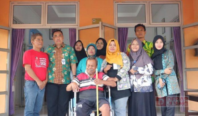 BAGUNA Pemalang Evakuasi Kakek Warsono Agar Tertampung di Panti Wreda