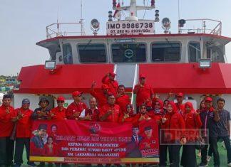 Bersandar Tiga Hari di Pelabuhan Kota Tegal, RS. Apung Laksamana Malahayati Gelar Bakti Sosial