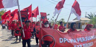 DPC PDI Perjuangan Brebes Ramaikan Kirab Kampanye Damai Bersama KPU Brebes