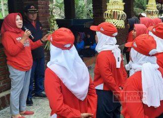 Sri Ruwiyati Apresiasi Lomba Senam Sicita di Desa Sawal