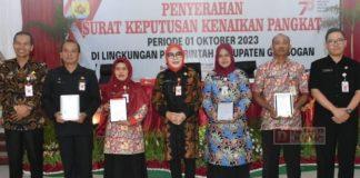 Serahkan SK Kenaikan Pangkat, Sri Sumarni Harap ASN Tingkatkan Potensi Diri