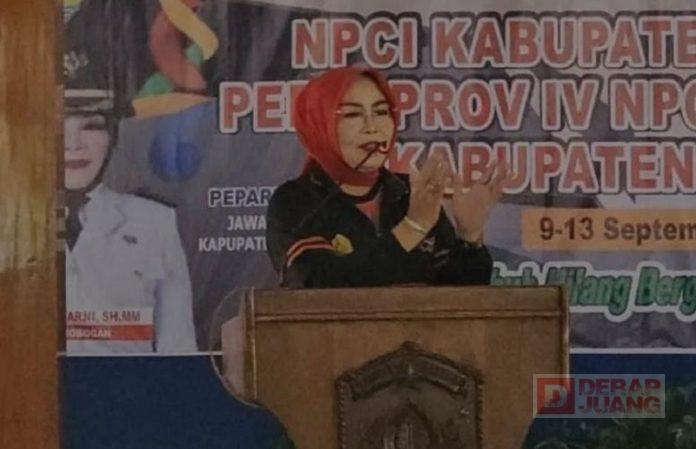Lepas Kontingen NPCI, Sri Sumarni Harap Para Atlet Junjung Sportivitas