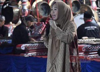 Bu Tiwi Kukuhkan Dewan Kesenian dan PPDRI Bojongsari