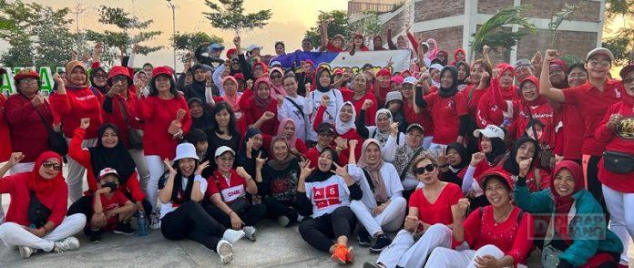 Maidy dan Depwan Salatiga Gelar Senam Bersama Ibu-ibu Blotongan