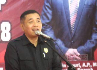 Taufik Lantik 11 Pengurus Dewan Pendidikan Cilacap