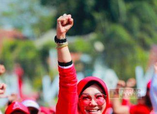Sri Mulyani Gelar Aksi Senam Sehat Bersama dan Baksos