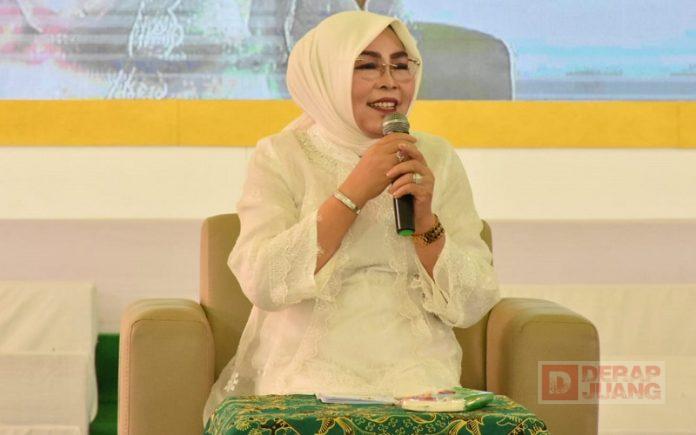 Sri Sumarni Apresiasi Ponpes Sirojuth Tholibin yang Rutin Gelar Pengajian Umum