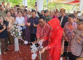 Sri Sumarni Resmikan Renovasi Gereja Tua Peninggalan Belanda di Desa Mrisi