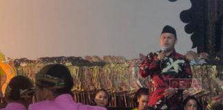 Hartanto Gelar Pentas Wayang Kulit Semalam Suntuk di Jiwan