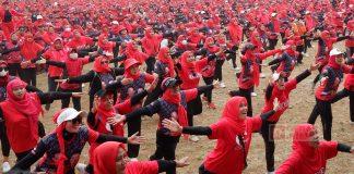 3.500 Perempuan Cilongok Ikuti Parade Sicita