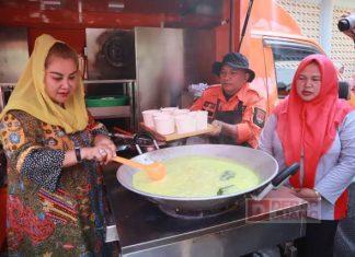 Mbak Ita Respon Langsung Laporan Adanya Anak Stunting dengan Gelar ‘Dapur Dashat’