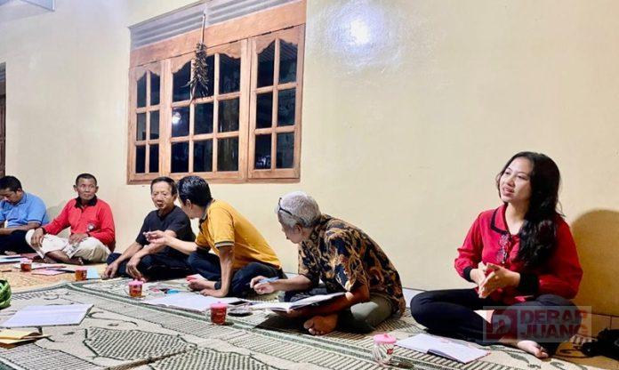 Antisipasi Jeratan Pinjol Ilegal, Azalea Edukasi Warga Desa Pule