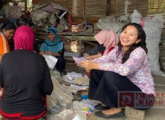 Azalea Kampanyekan Menabung di Bank Sampah