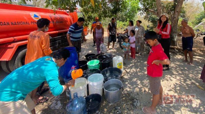 Azalea Salurkan Bantuan Air Bersih untuk Masyarakat Selogiri 2