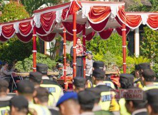 Bupati Demak Pimpin Apel Gelar Pasukan Kesiapan Pilkades Serentak Gelombang II