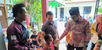 Tekan Stunting, Yusuf Roni Tinjau Bantuan Bagi KRS Tekan Stunting, Yusuf Roni Tinjau Penyerahan Bantuan Bagi KRS
