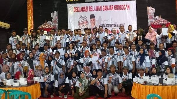 Relawan di Grobogan Bersatu, Deklarasi 'Siap Menang Mutlak Ganjar-Mahfud' Relawan di Grobogan Bersatu, Deklarasi 'Siap Menang Mutlak Ganjar-Mahfud'