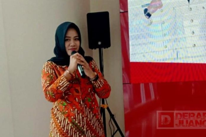 Dhanies Fasilitasi Penyelesaian Perizinan UMKM2 Dhanies Fasilitasi Penyelesaian Perizinan UMKM