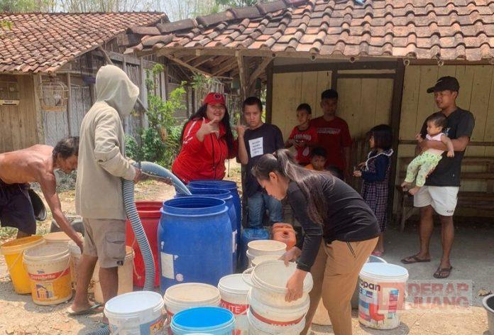 Tanggap Terhadap Kekeringan Air, Erin Pasok Air Bersih di Desa Sendangrejo Tanggap Terhadap Kekeringan Air, Erin Pasok Air Bersih di Desa Sendangrejo