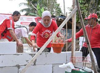 Warga Kompak Gotong Royong, Bupati Tiwi Siapkan BKK untuk Desa Nangkasawit
