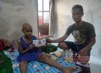 Srikandi Brebes Hj. Shintya Berikan Bantuan pada Halwa di Kelurahan Limbangan Wetan