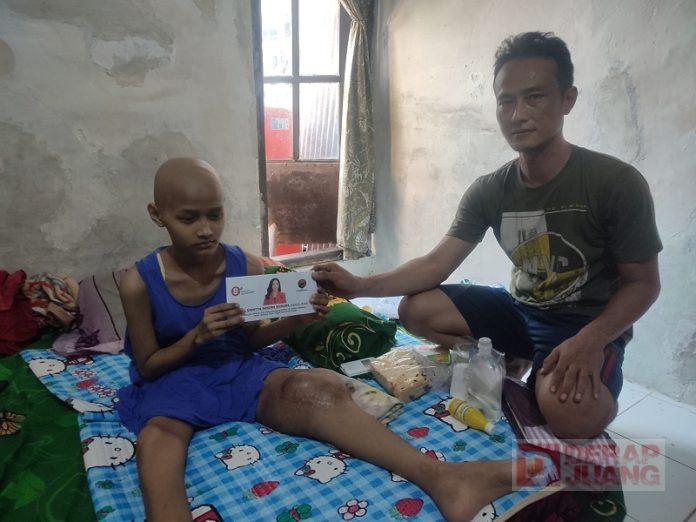 Halwa menerima Bantuan_23Oktober