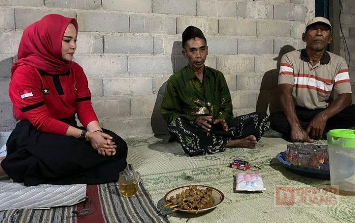 Hesti Nugroho Bantu Tratak untuk Aktivitas Sosial di Desa Kemojan Karimunjawa