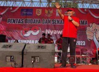 Bambang Hadiri Pentas Budaya dan Senam Bersama di Kecamatan Selogiri