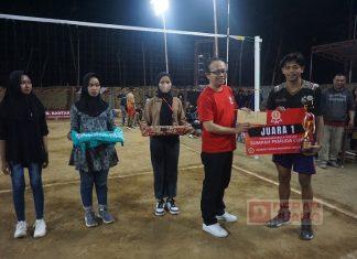 Dani Mursito Dukung Turnamen Bola Voli Dani Mursito Dukung Turnamen Bola Voli