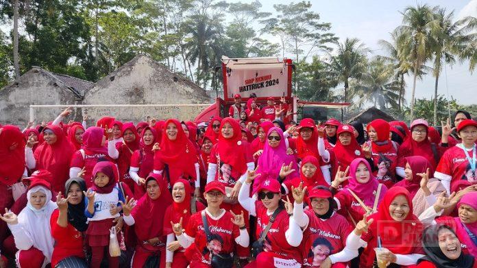 Panaskan Mesin Partai, KomandanTe Bintang Dua dan Tiga Dapil 3 Banjarnegara Gelar Senam Sicita Panaskan Mesin Partai, KomandanTe Bintang Dua dan Tiga Dapil 3 Banjarnegara Gelar Senam Sicita