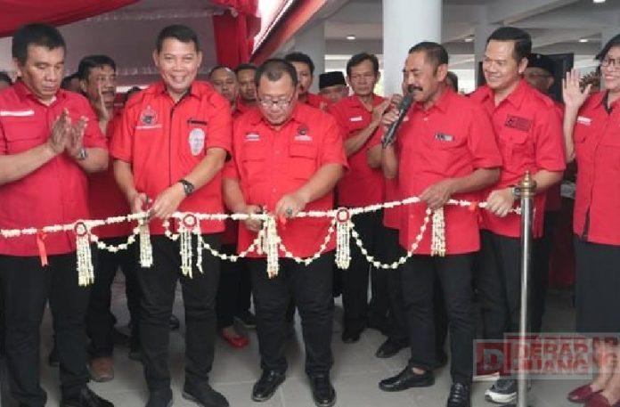 Peresmian-Kantor-DPC-dan-Kantor-PAC-Pasar-Kliwon-PDI-Perjuangan-di-Kota-Surakarta DPC PDI Perjuangan Kota Surakarta